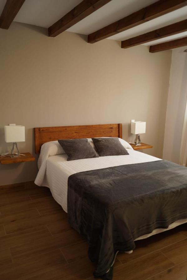 Puente Viejo De Buitrago Casa Encina Appartement Buitrago del Lozoya Buitenkant foto